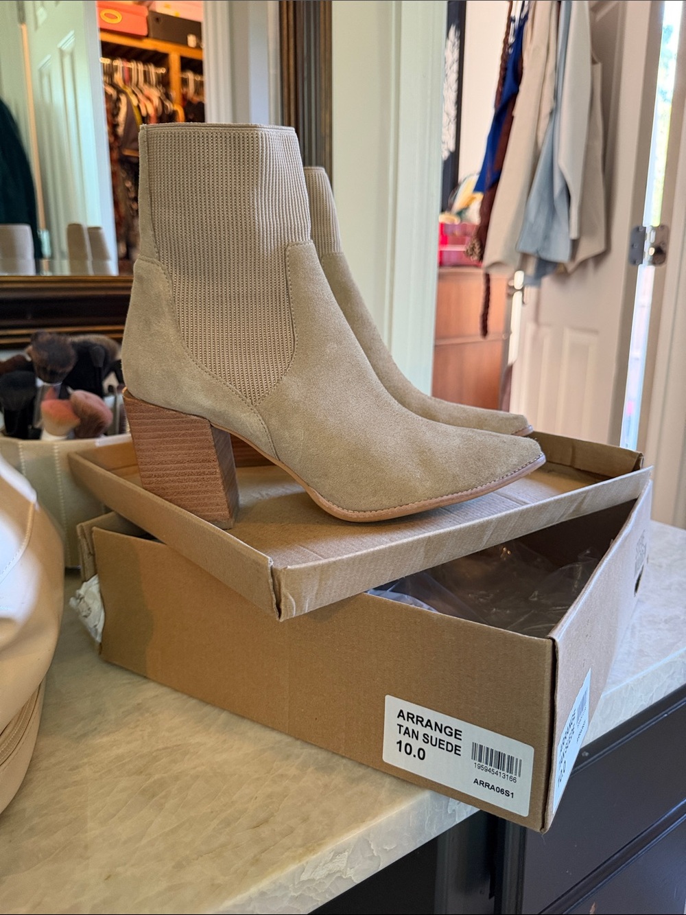 STEVE MADDEN-ARRANGE TAN SUEDE BOOTS